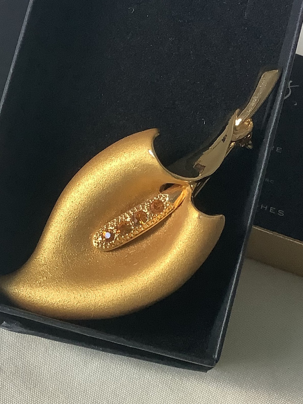 Gold Leaf Brooch- Women Jewelry